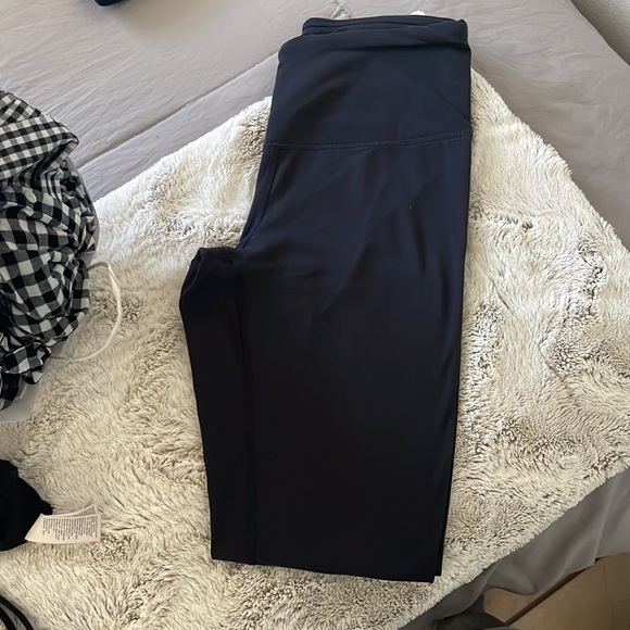 Free with any $20 purchase - Picture 2 of 3